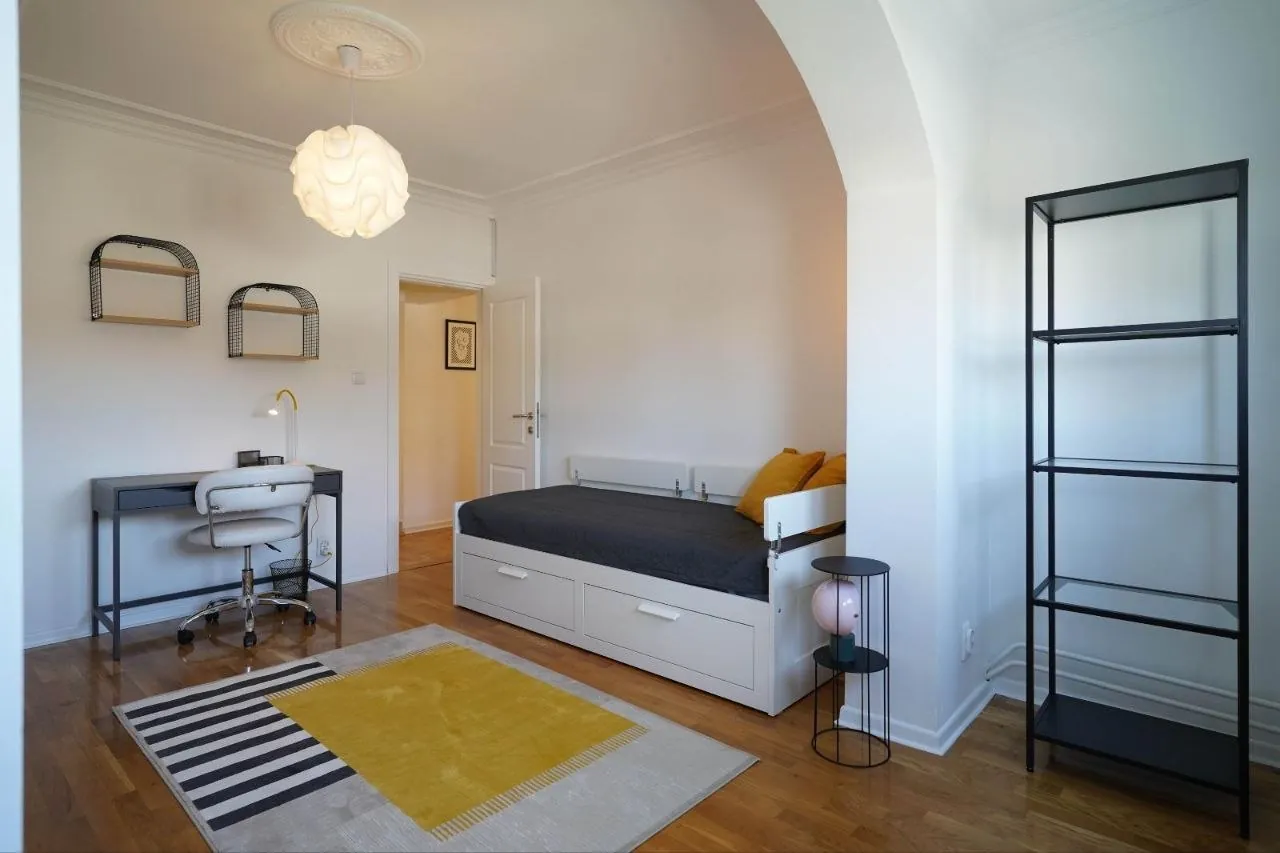 Квартира 2к аренда Белград после ремонта 900 EUR 9
