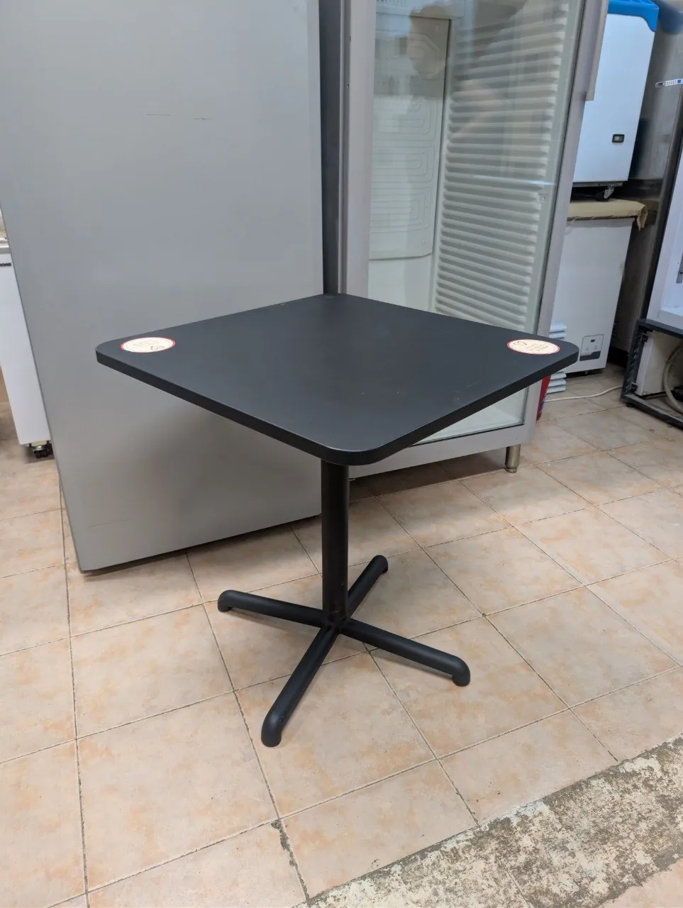 Столы IKEA STENSELE 5 штук для кафе 1