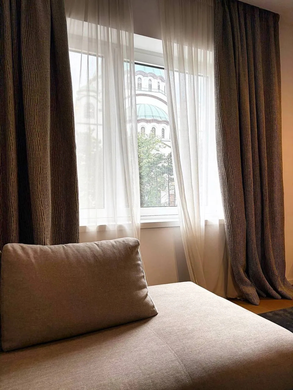 Квартира 2к 87 кв.м Врачар аренда 2300 EUR 8