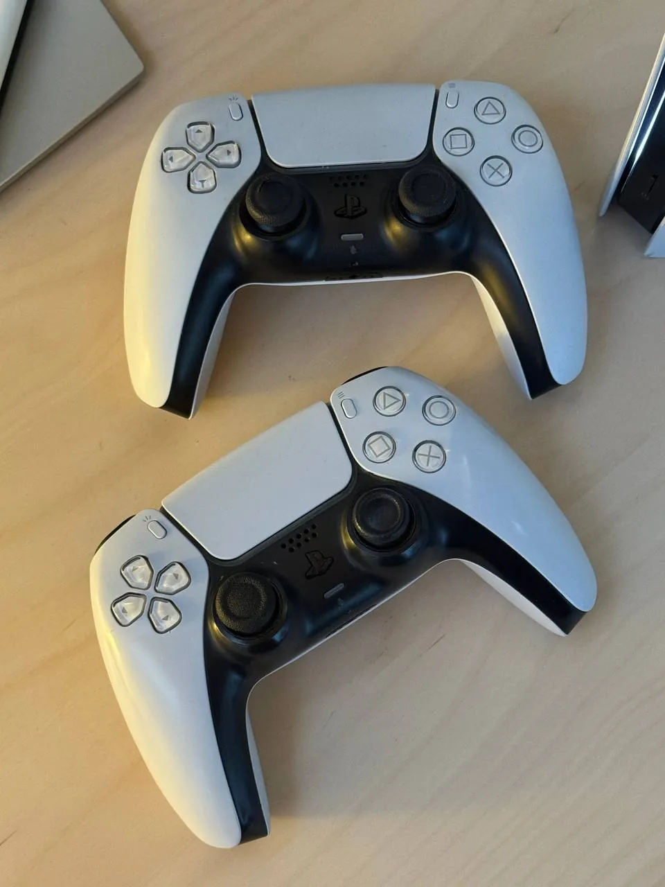 PlayStation 5 Disk 850GB два геймпада 3