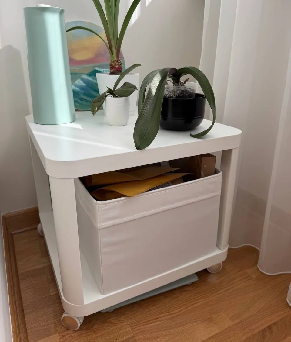 Полка IKEA TINGBY на колёсиках 50х50 1