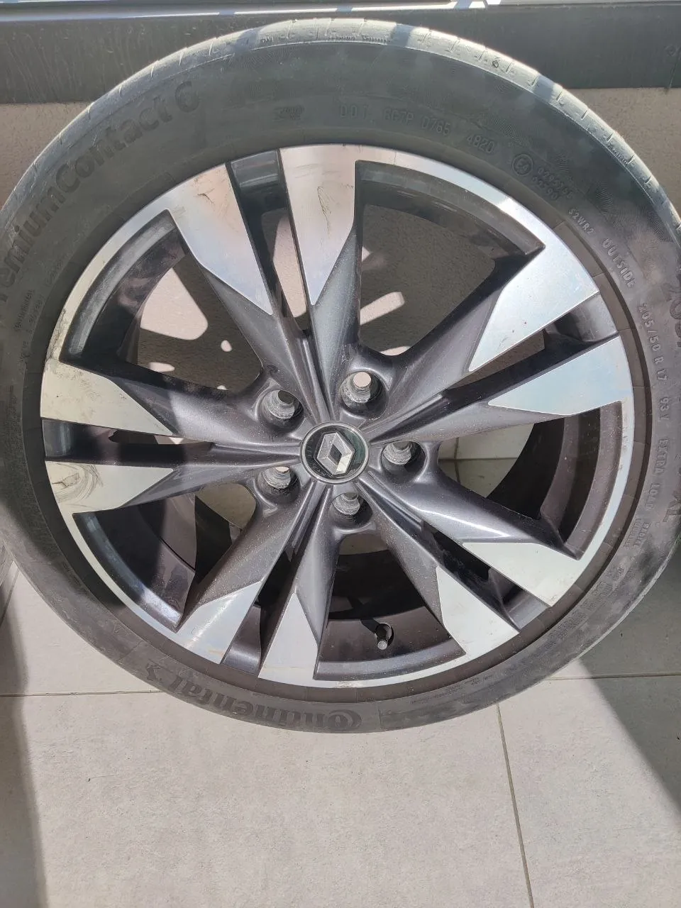 Колёса R17 Renault TPMS Continental 205/50 2