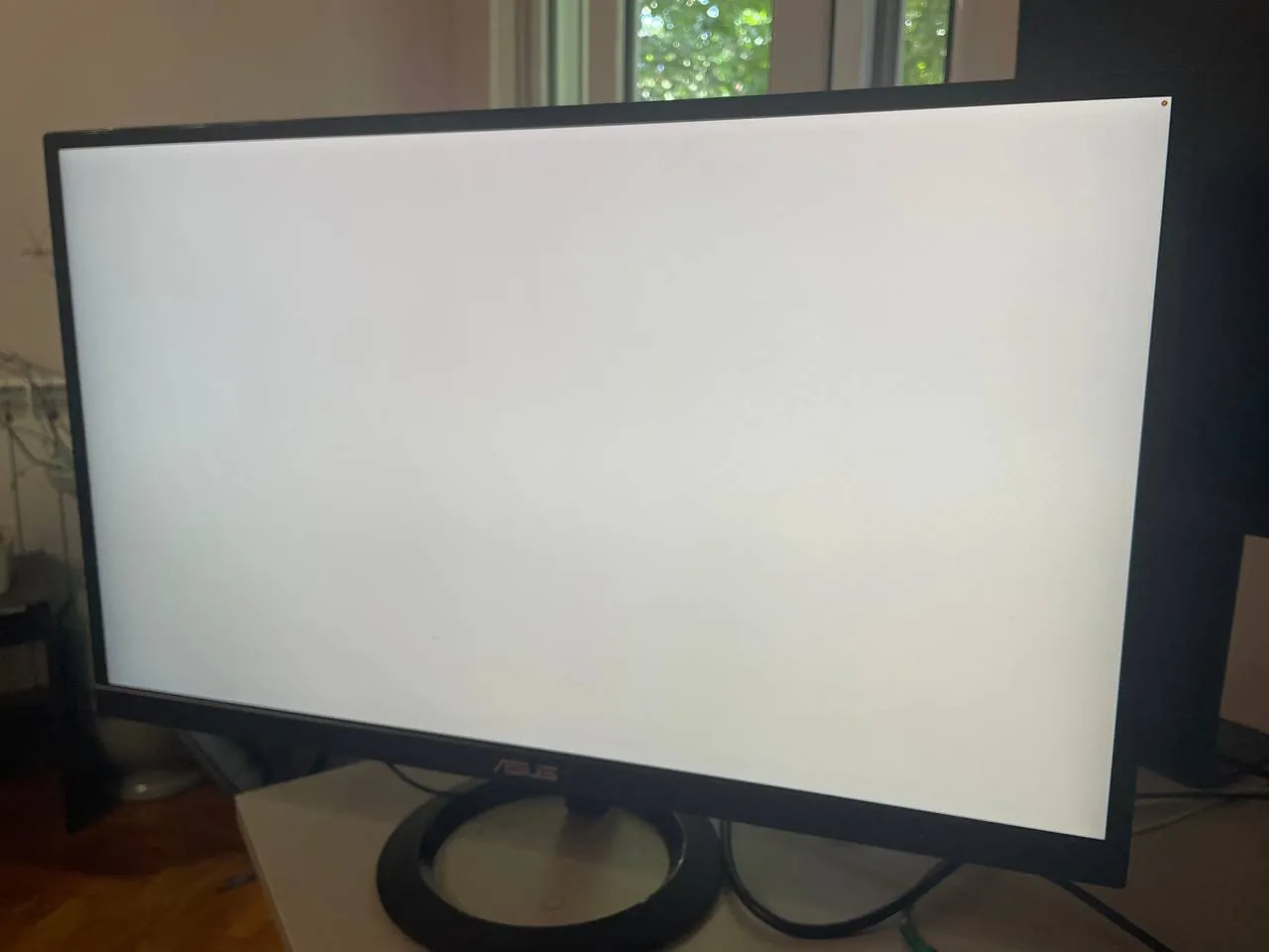 Монитор ASUS VZ279HE-W 27 дюймов FHD IPS 5
