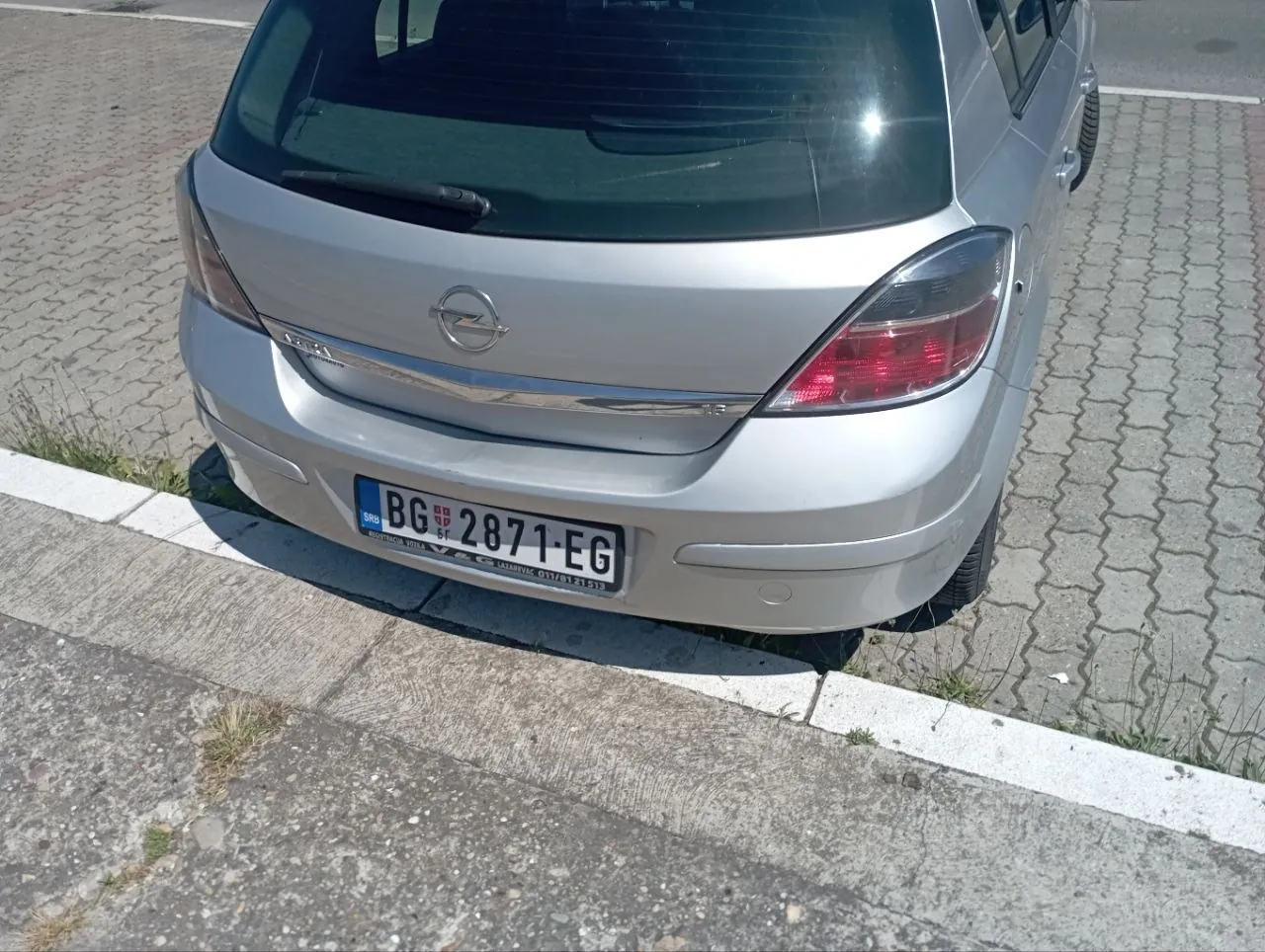 Opel Astra H 2007 бензин 2