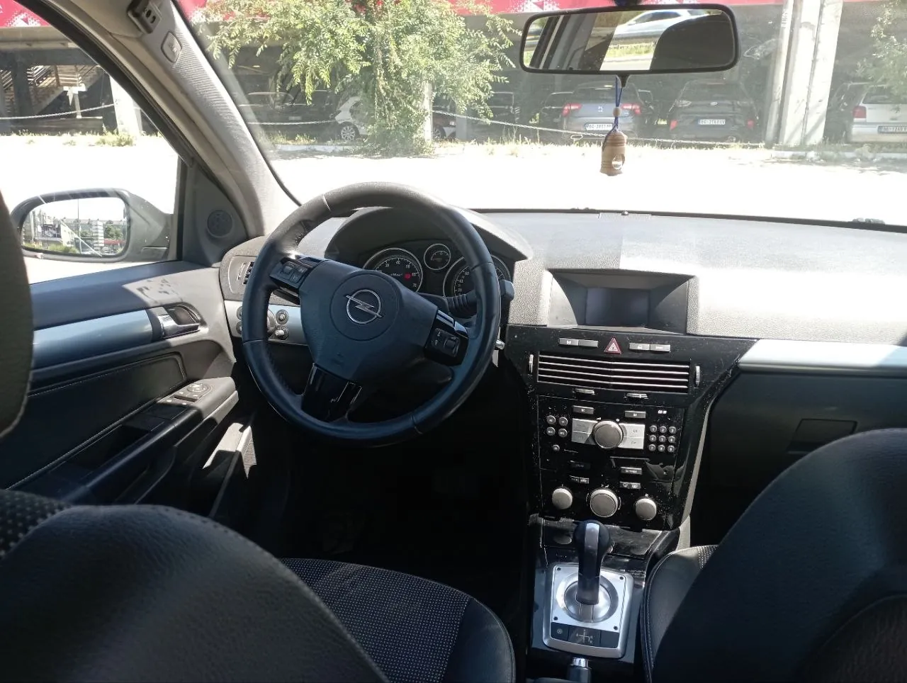 Opel Astra H 2007 бензин 3