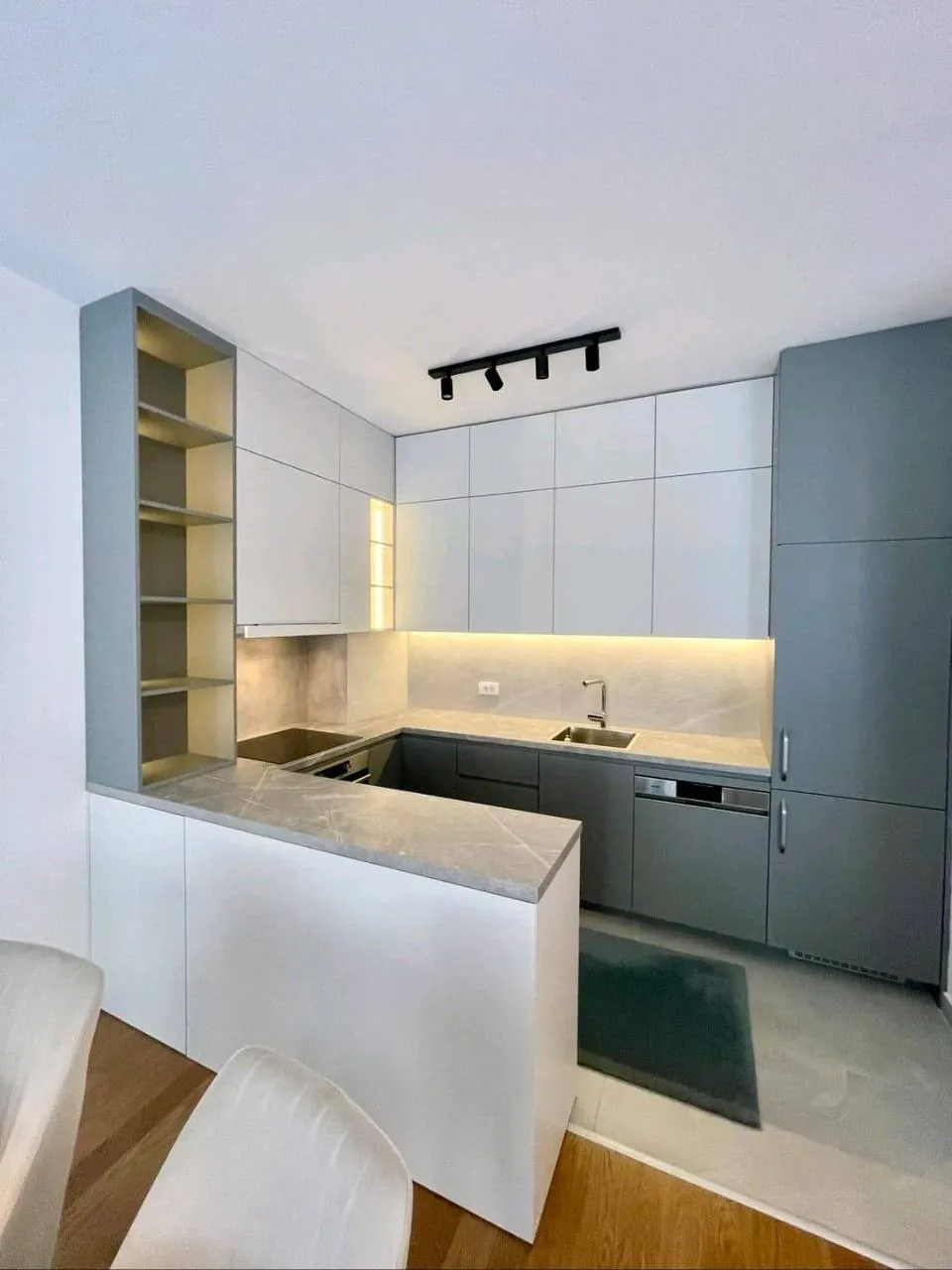Аренда 3к 60м² Врачар двор Grocanska 1300€ 3