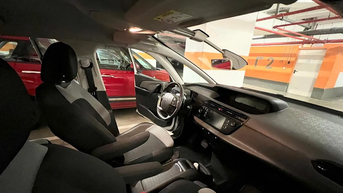 Citroen C4 Picasso 1.6 дизель 2014 8