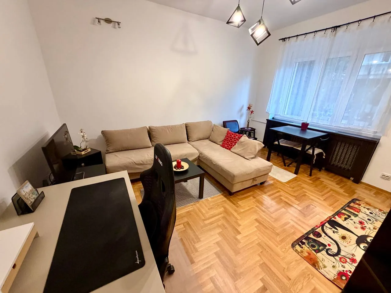 Квартира 2-комнатная Dorćol 640 EUR 3