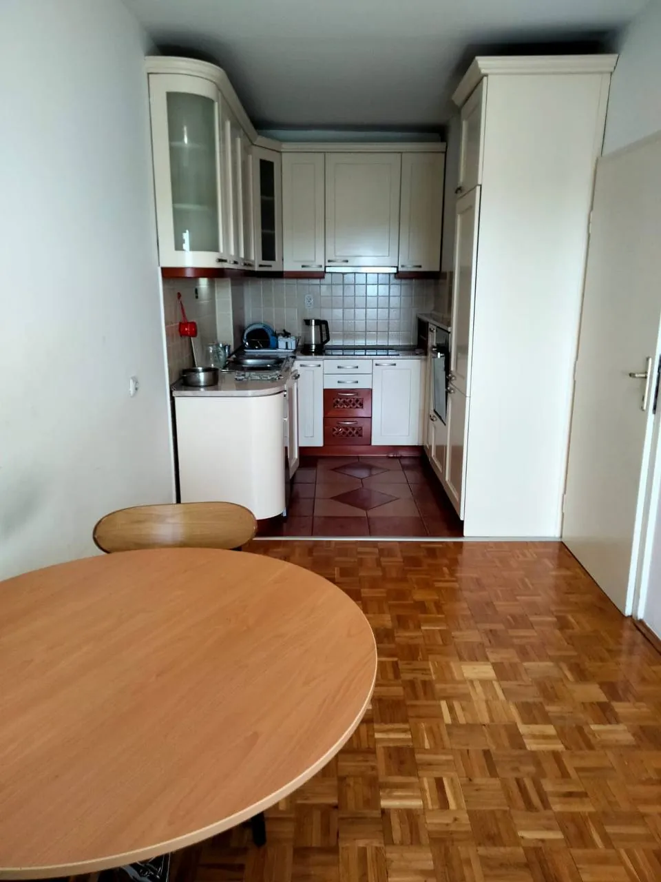 Квартира 2-комнатная Нови Белград 45 блок 6