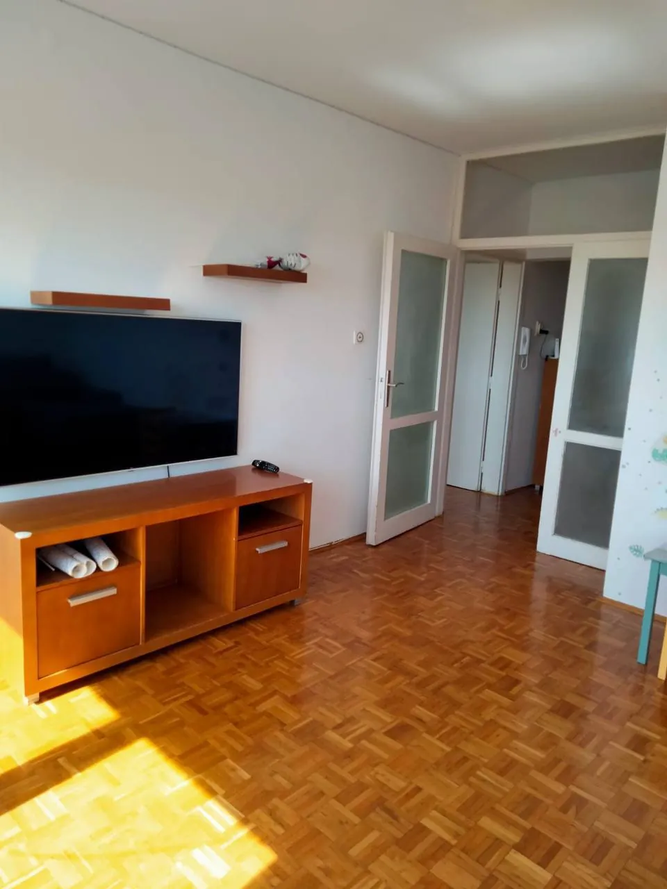 Квартира 2-комнатная Нови Белград 45 блок 3