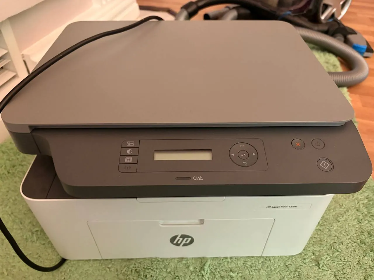 Принтер-сканер HP MFP Laser 135w 1
