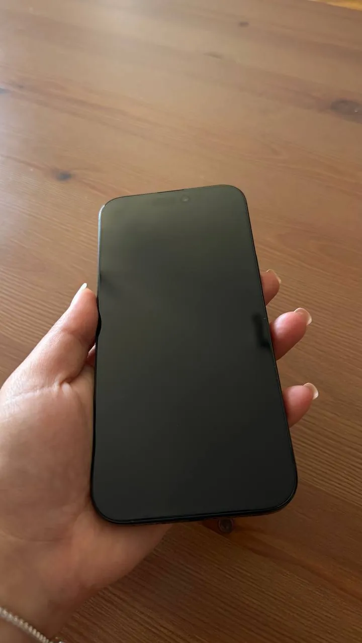 iPhone 16 Pro Max 512GB Black Titanium 3
