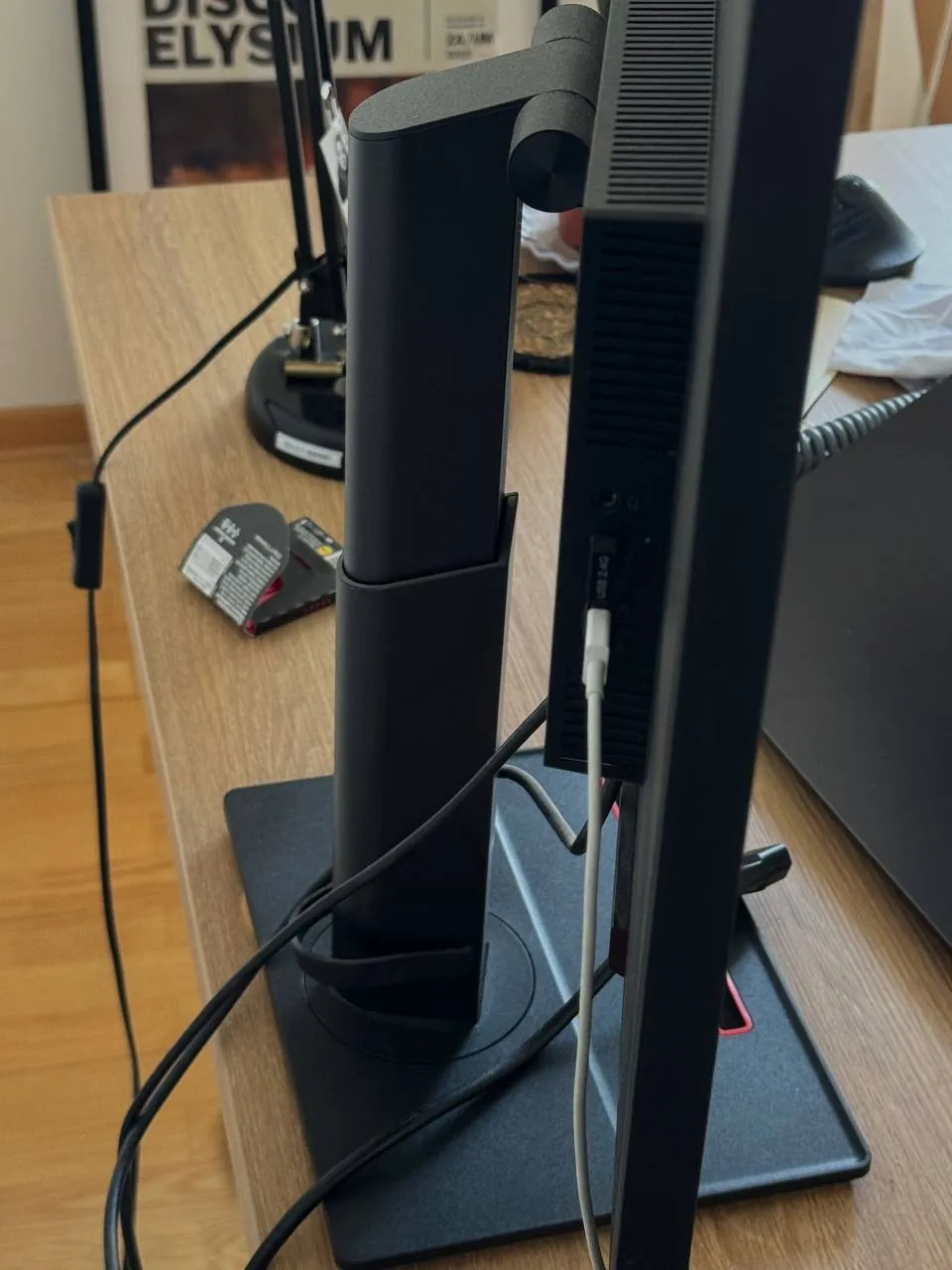 Монитор Lenovo ThinkVision T27h-2L 27 USB-C 2
