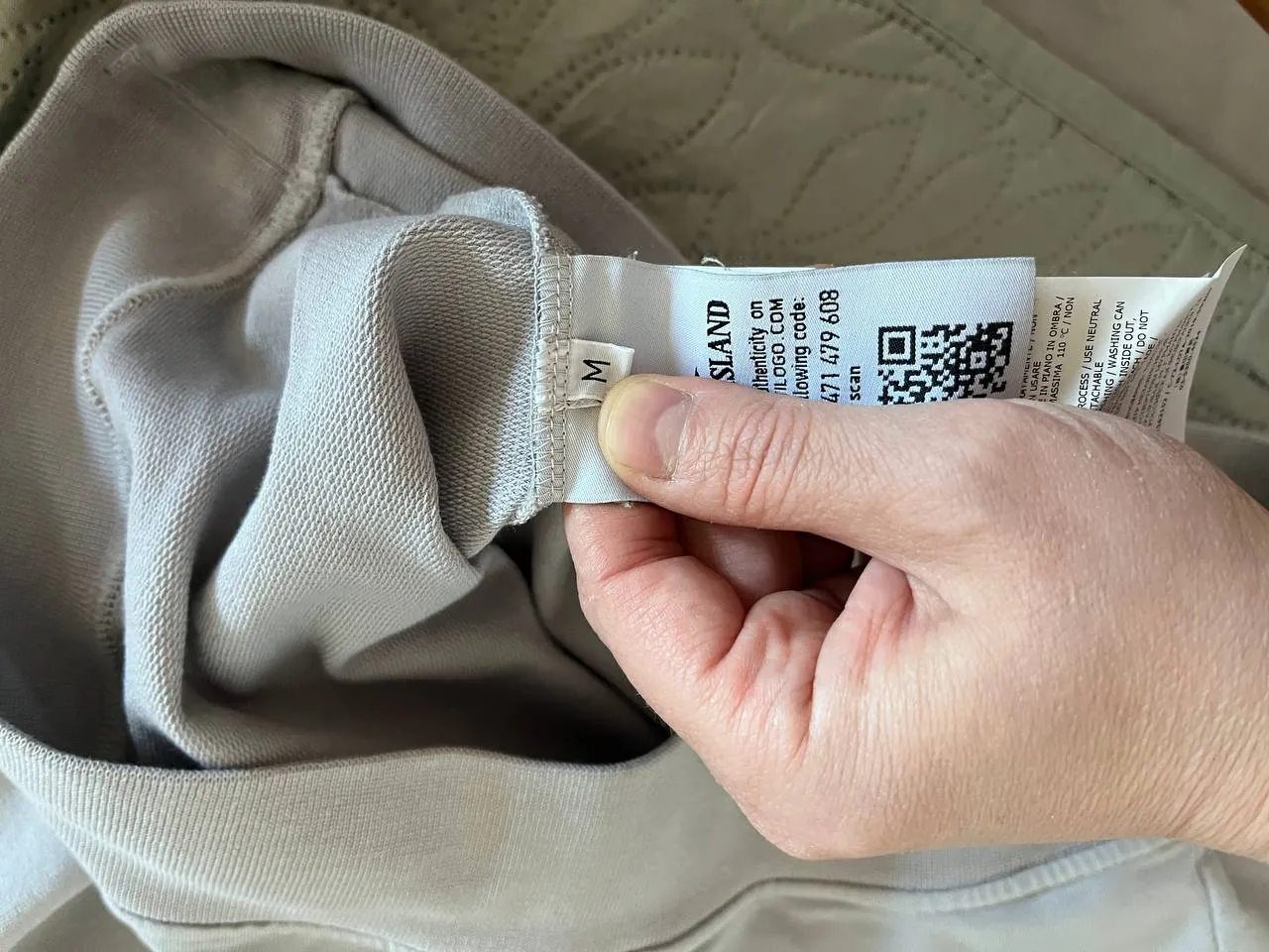Свитшот Stone Island оригинал размер M 2