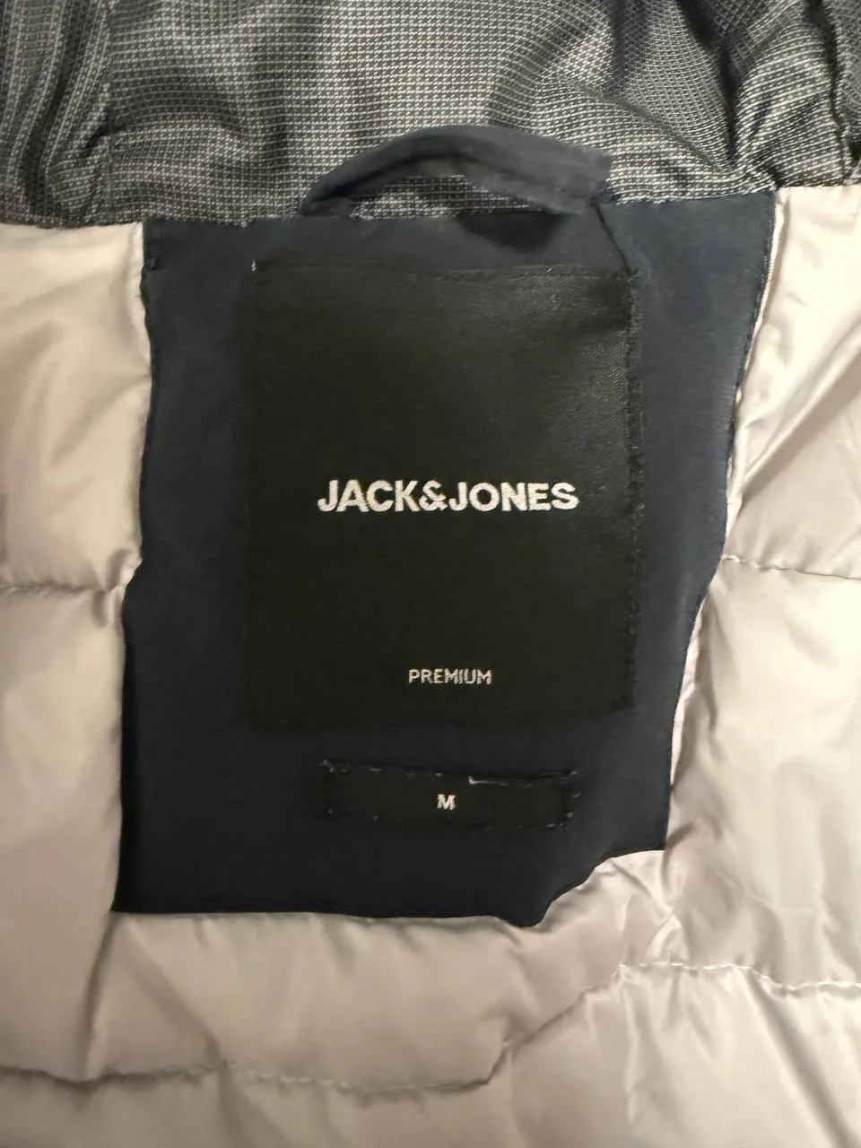 Куртка Jack&Jones мужская размер M 4