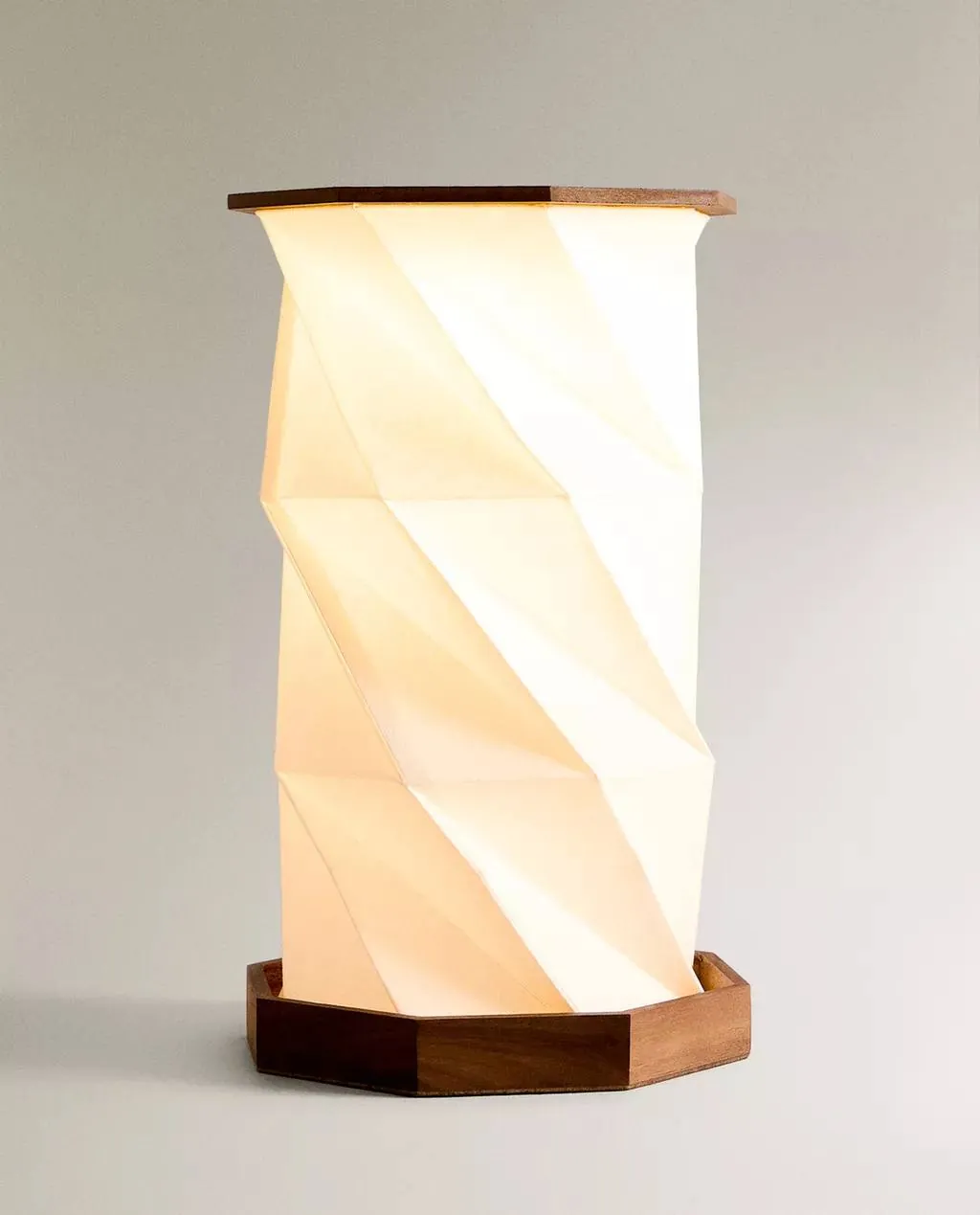 Декоративная лама Zara Home бумажная 2