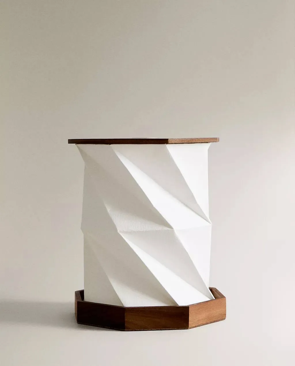 Декоративная лама Zara Home бумажная 4