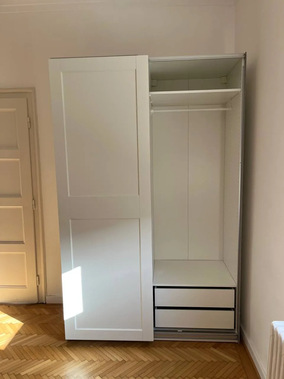 Шкаф IKEA PAX Кумодраж 32000 дин 2