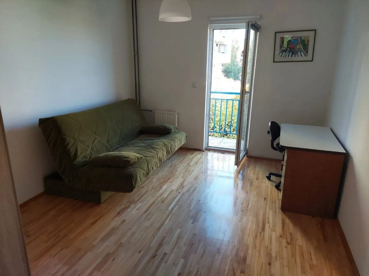 Квартира 3-комнатная Звездара Мириево 650 EUR 4