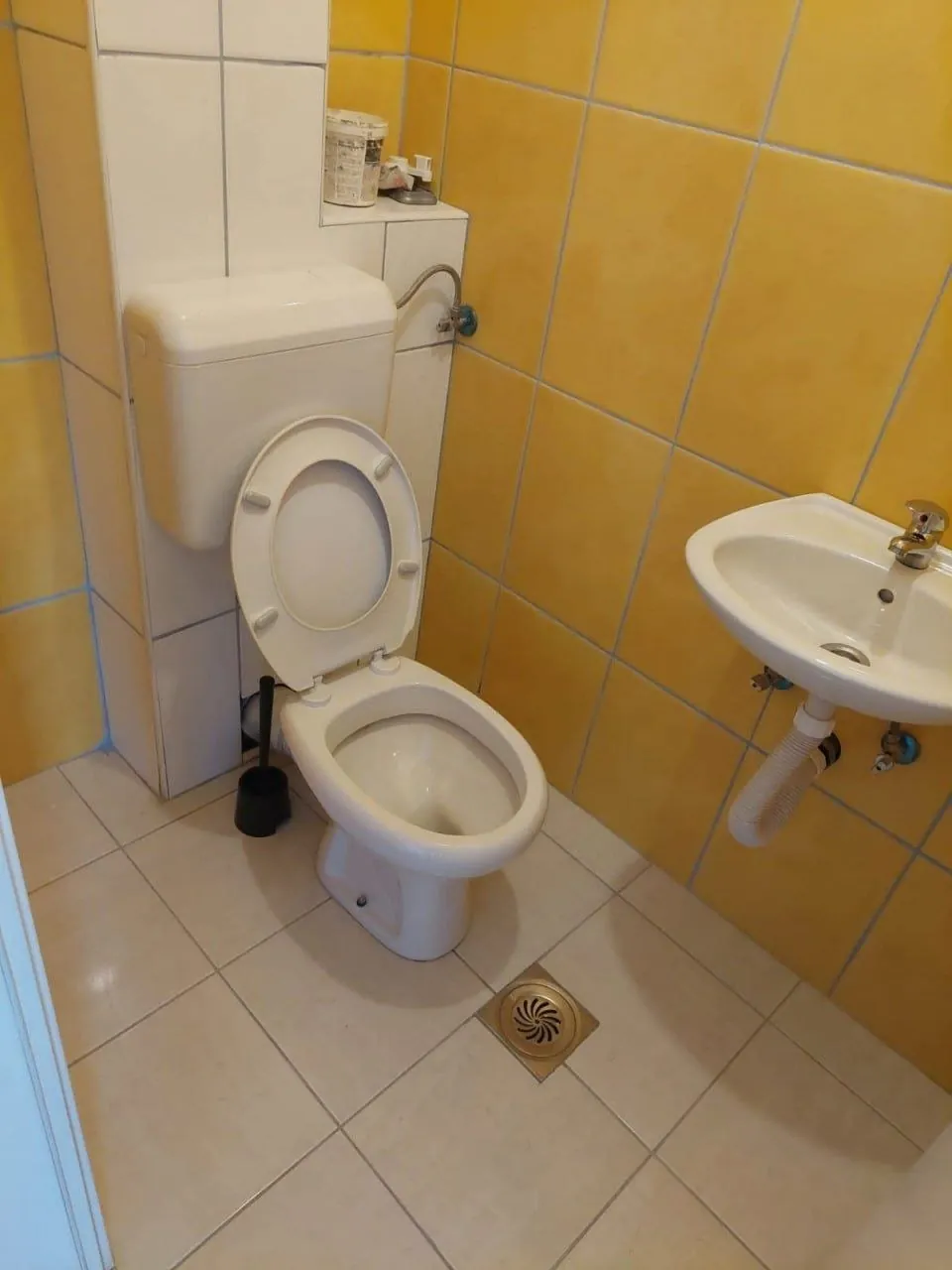 Квартира 3-комнатная Звездара Мириево 650 EUR 7