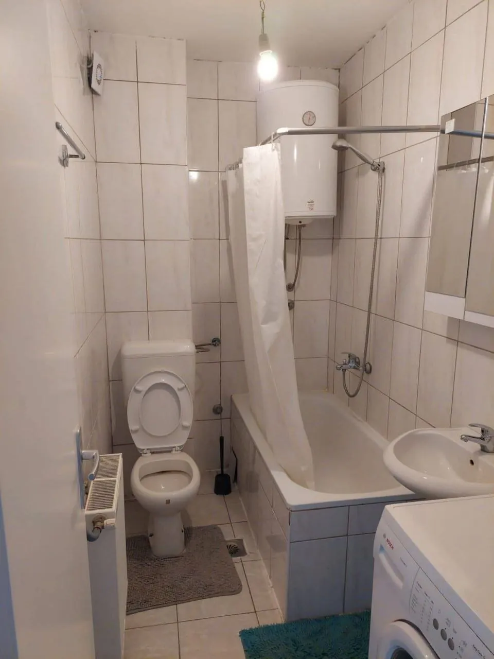 Квартира 3-комнатная Звездара Мириево 650 EUR 6