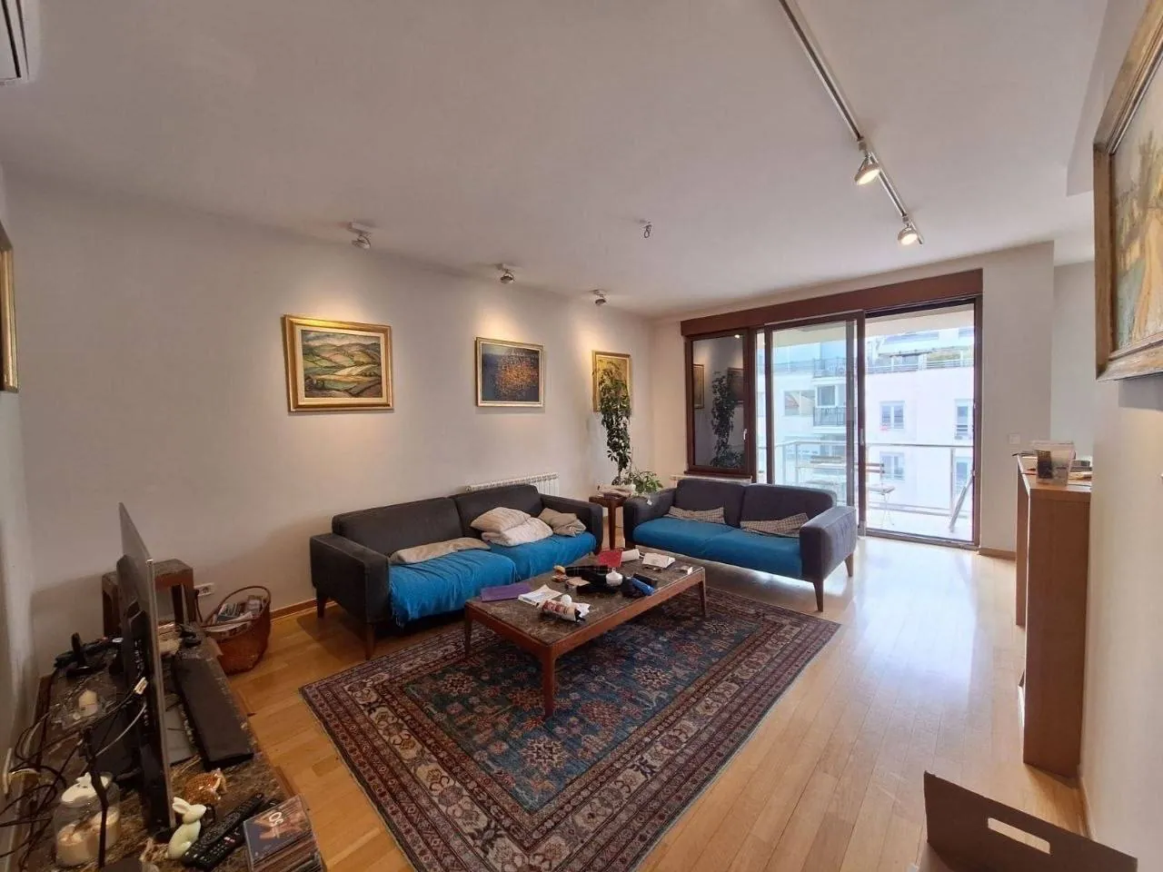 Квартира 3-комнатная Врачар 102 м2 2200 EUR 1