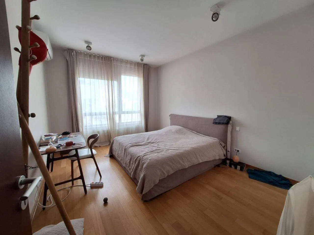 Квартира 3-комнатная Врачар 102 м2 2200 EUR 7