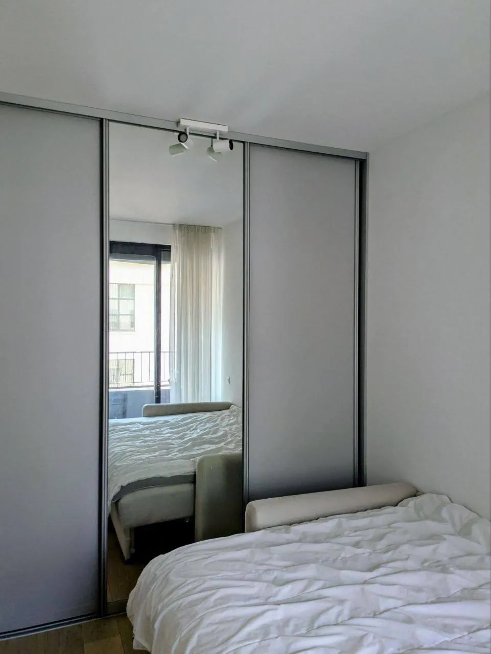 Квартира 2-комнатная Dorćol 39м2 850 EUR 3