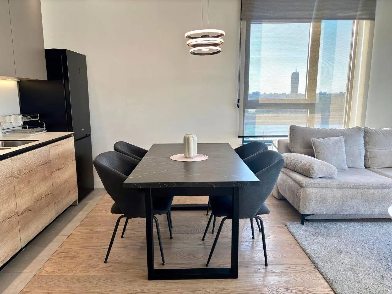 Квартира 3-комнатная Waterfront 91м2 2000 EUR 7