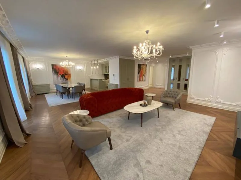 Квартира 4-комнатная Врачар 170м2 3000 EUR 9