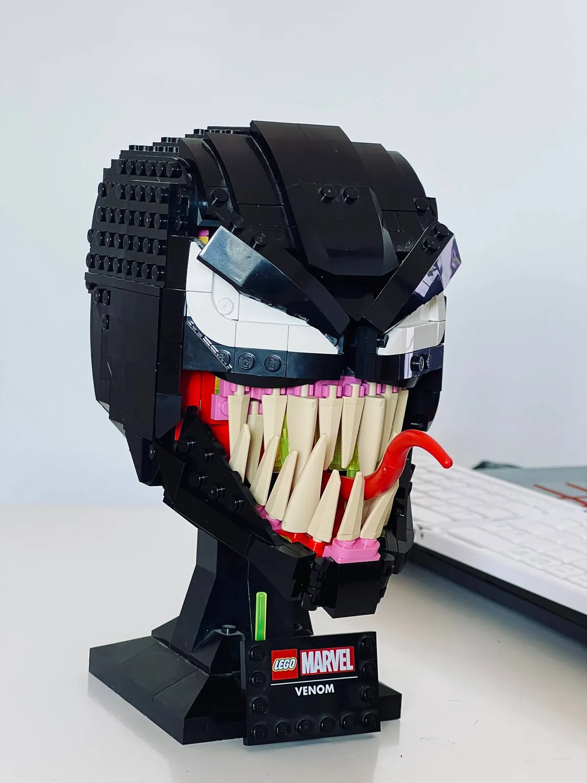 LEGO Marvel Spider-Man Venom Mask набор 1