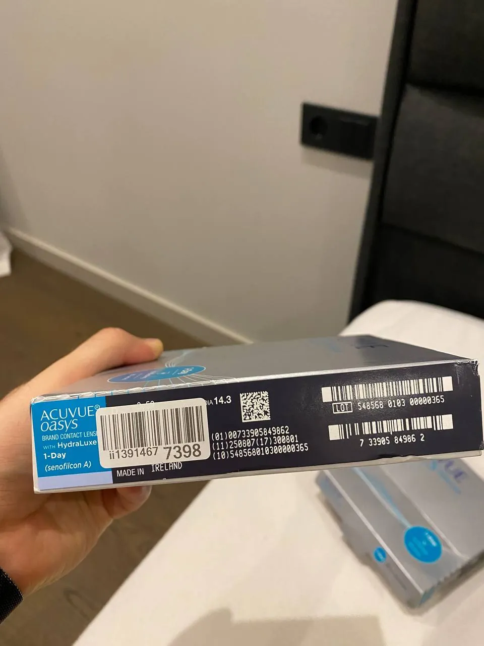 Контактные линзы Acuvue Oasys 1-Day 3