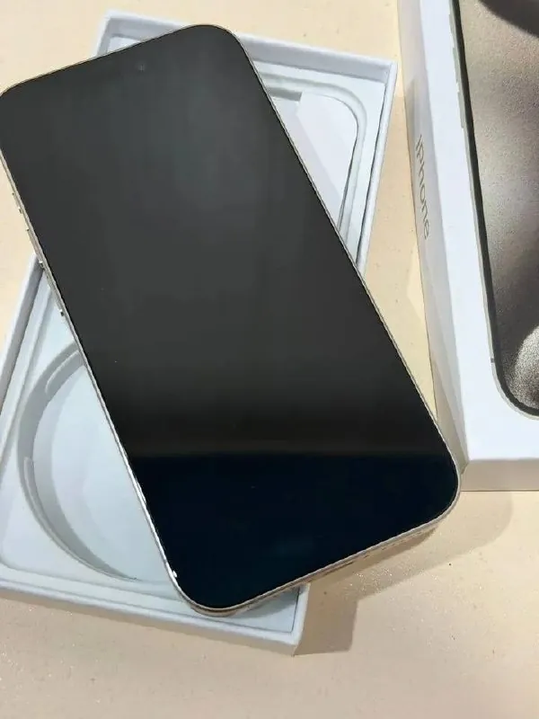 iPhone 15 Pro 590€ Нови Сад 2