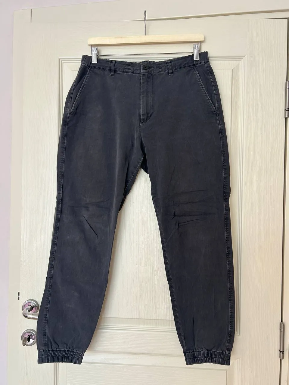 Брюки Uniqlo М и джинсы Pull&Bear 31 1