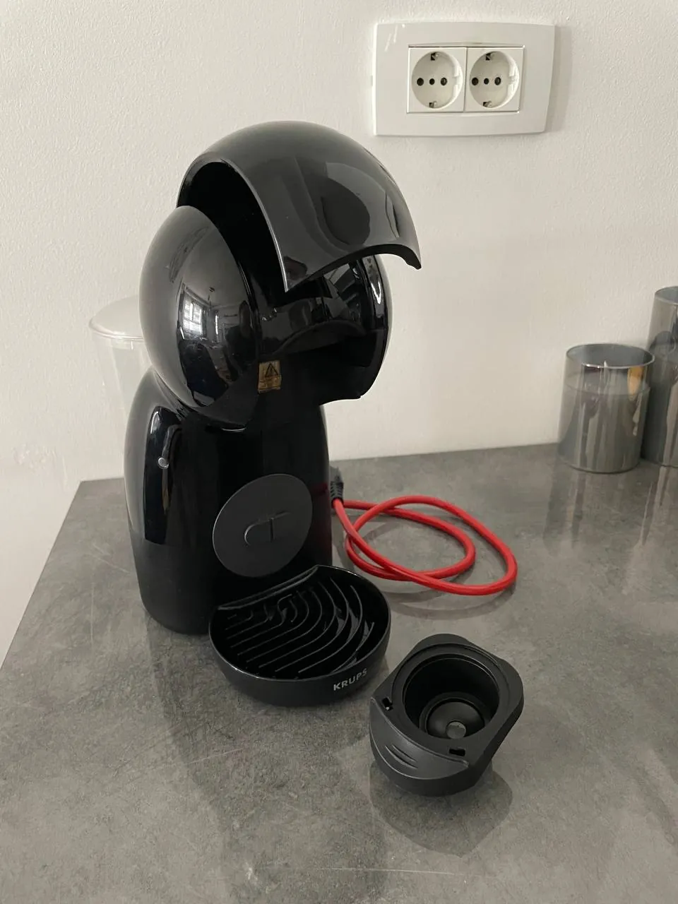 Кофемашина Dolce Gusto Piccolo XS 3
