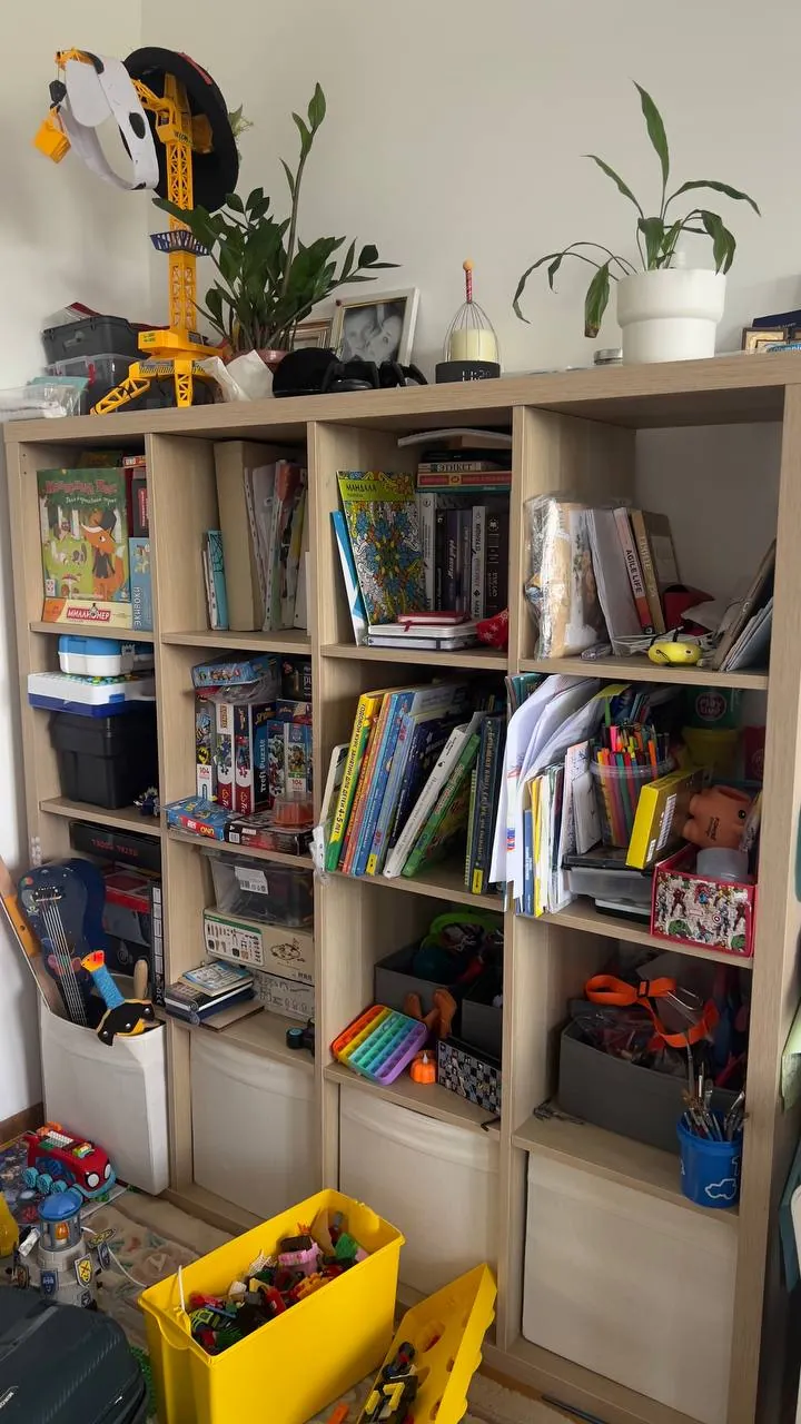 Полка IKEA 147x147 с текстильными ящиками 1