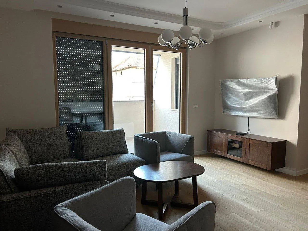 Аренда 3к квартиры Врачар 88м² 1450€ 3