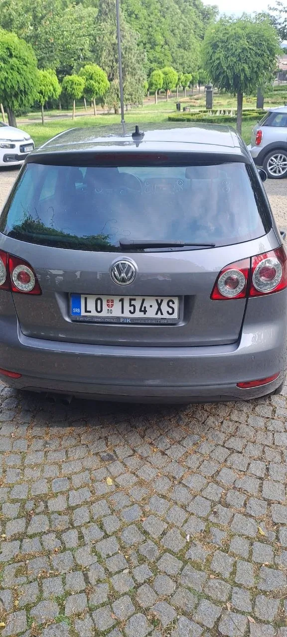 VW Golf Plus 2011 1.4 автомат бензин 5000€ 5