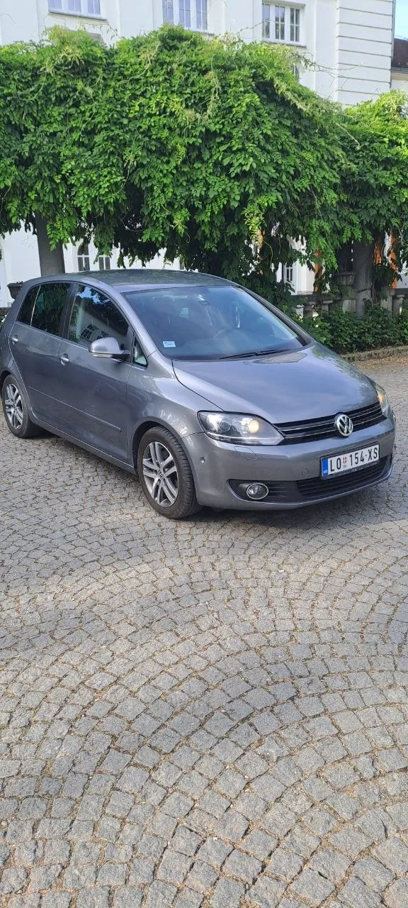 VW Golf Plus 2011 1.4 автомат бензин 5000€ 2