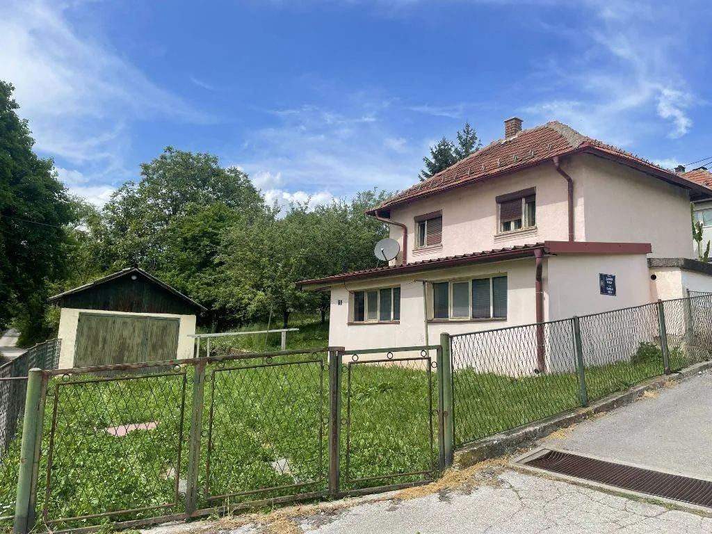 Дом в центре Севойно 70 кв.м. гараж участок 4