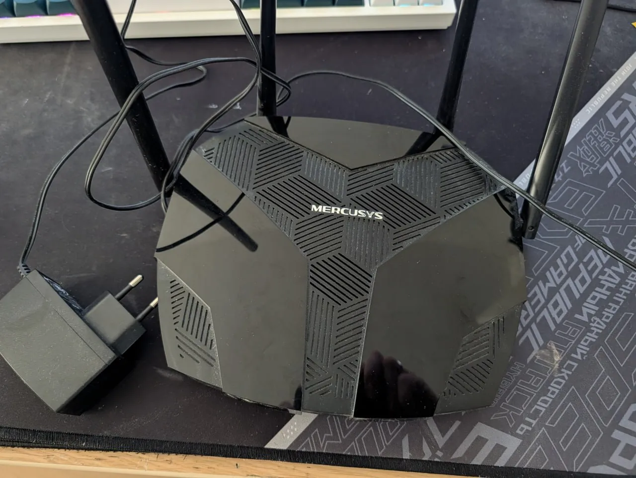Wi-Fi роутер Mercusys MR80X Дорчол 1