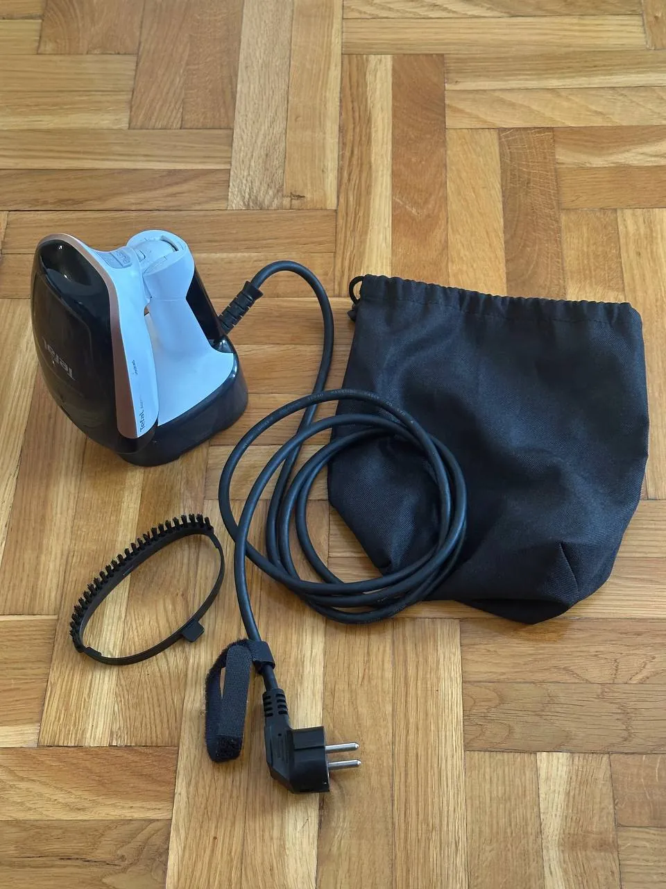 Отпариватель TEFAL DT3030E0 складной 2