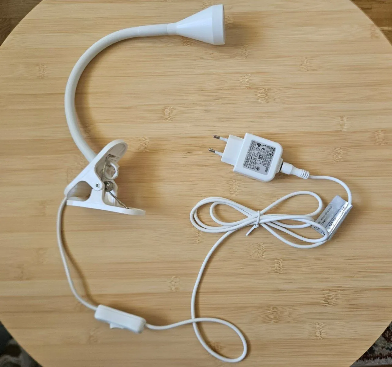 Лампа IKEA Navlinge прищепка Нови-Сад 2