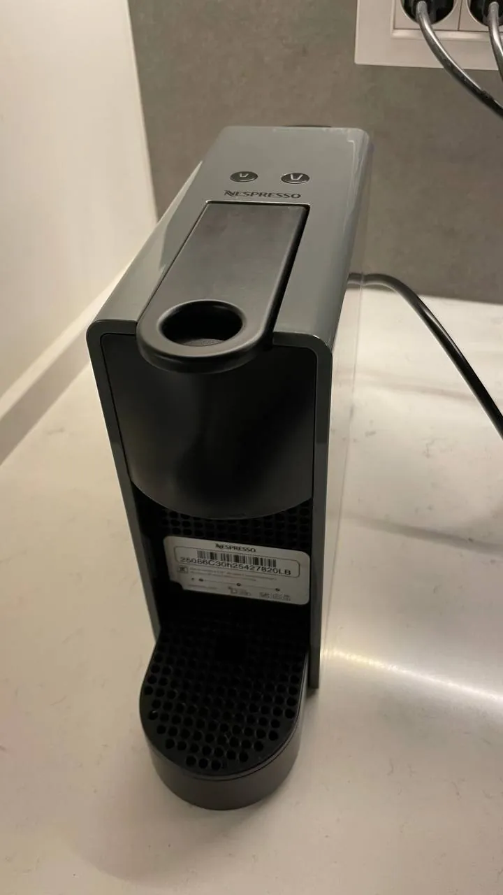 Кофемашина Nespresso капсульная Врачар 3