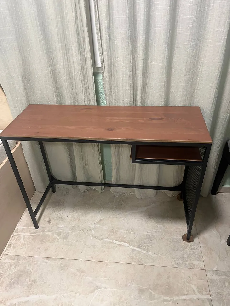 Стол IKEA Вождовац Кумодраж 1
