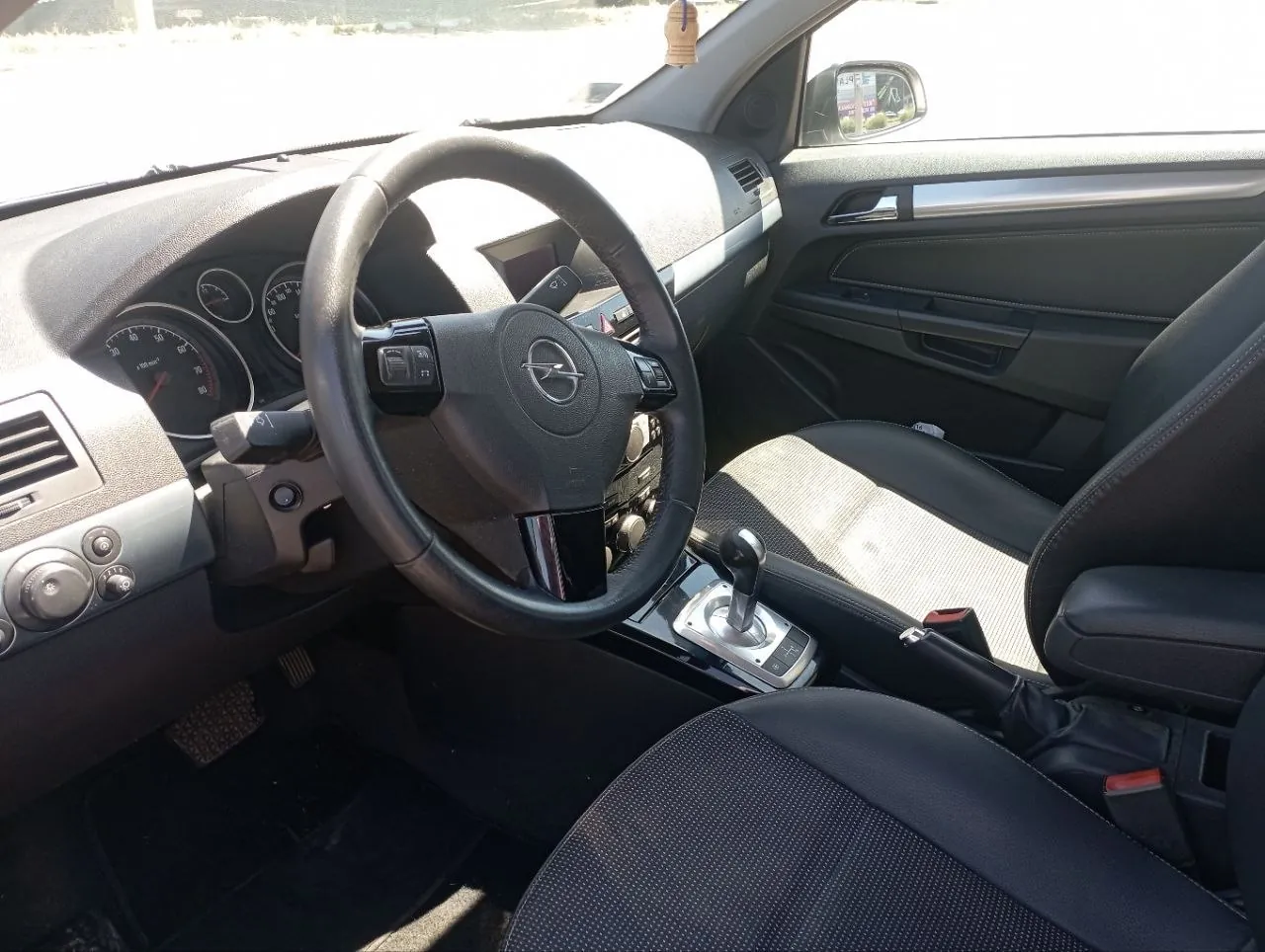 Opel Astra H 2007 бензин 220 тыс км 6