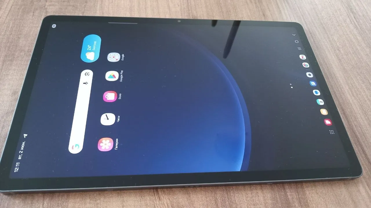 Samsung Galaxy Tab S9 FE+ 128 ГБ Wi-Fi стилус 3