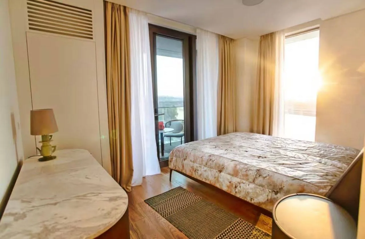 Квартира 4 комнаты Waterfront BW Residence 4500€ 6