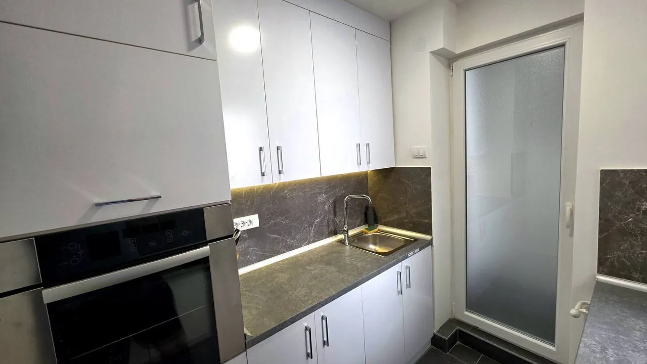Квартира 2 комнаты Врачар Kralja Milutina 1100€ 8