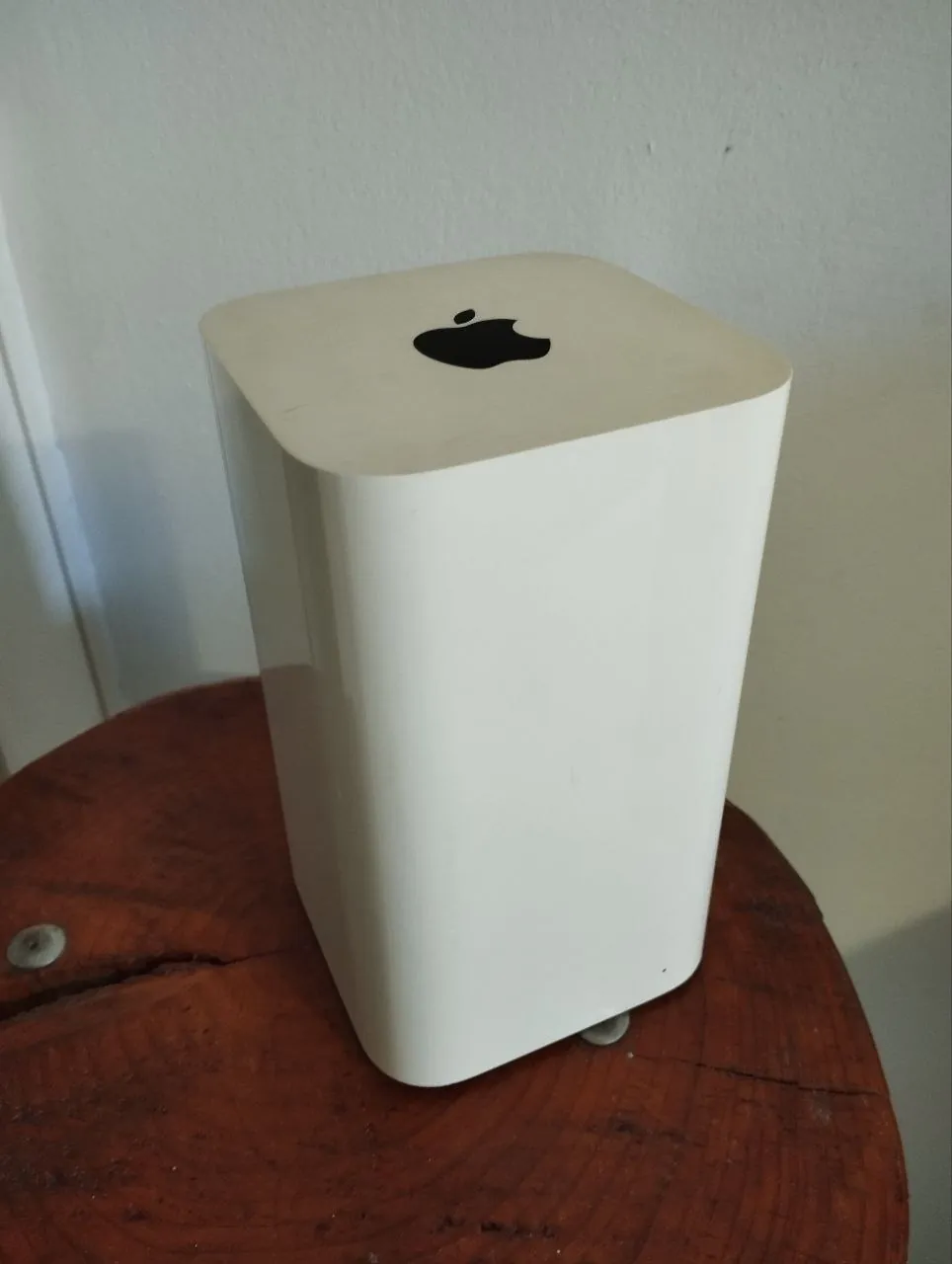 Apple AirPort Time Capsule 5 поколения 3TB 1
